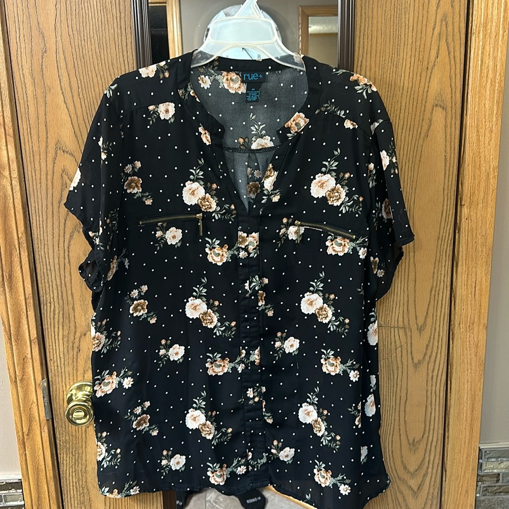 Women’s Top